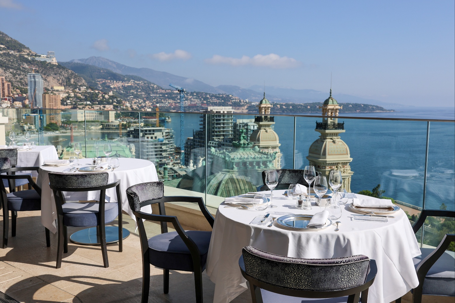 Beachside dining experience